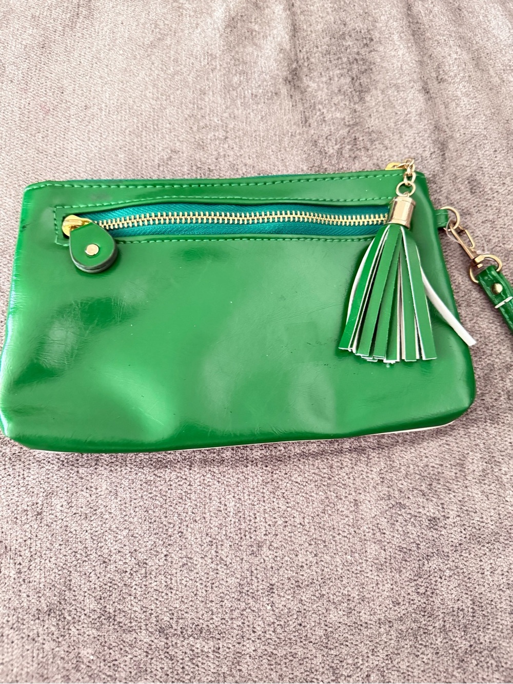 Green Tassel Wristlet Clutch - Women's Bag
